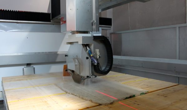 Helios Dea CNC Brückensäge und Bearbeitungszentrum – Bild 2