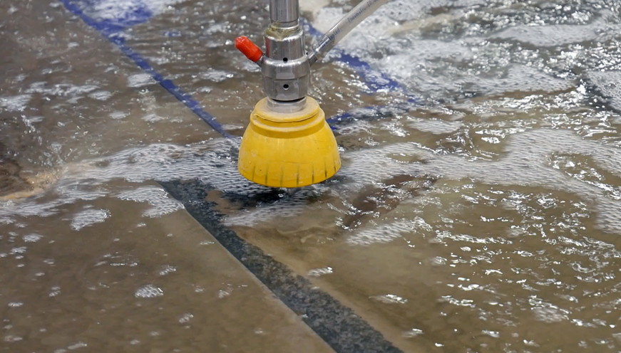 HELIOS JET Wasserstrahl-CNC-Maschine – Bild 3